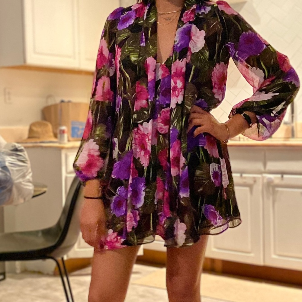 Flowy gorgeous reformation dress